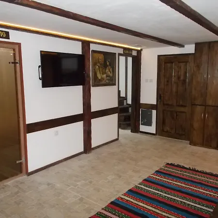 Koziyat Rog モーテル Malko Tŭrnovo