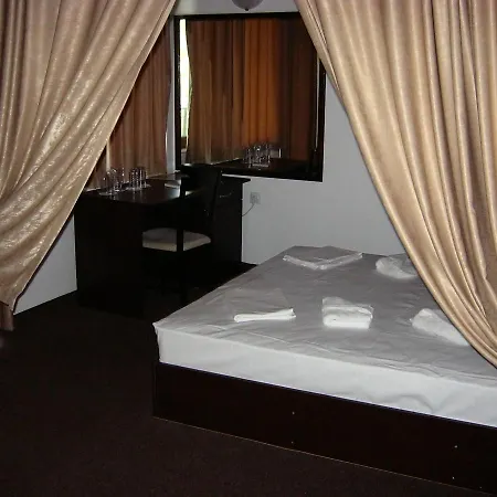 Koziyat Rog 汽车旅馆 3*